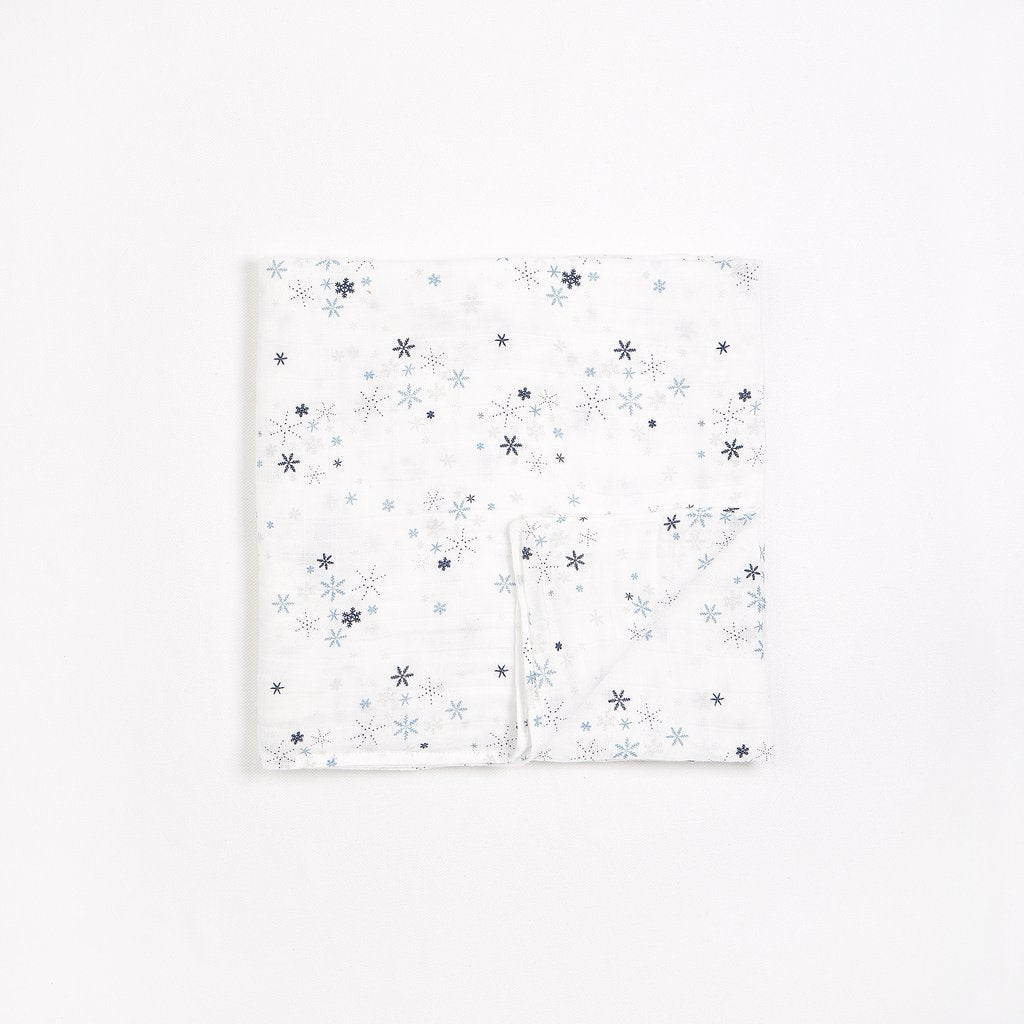 Snowy Print Muslin Swaddle Blanket