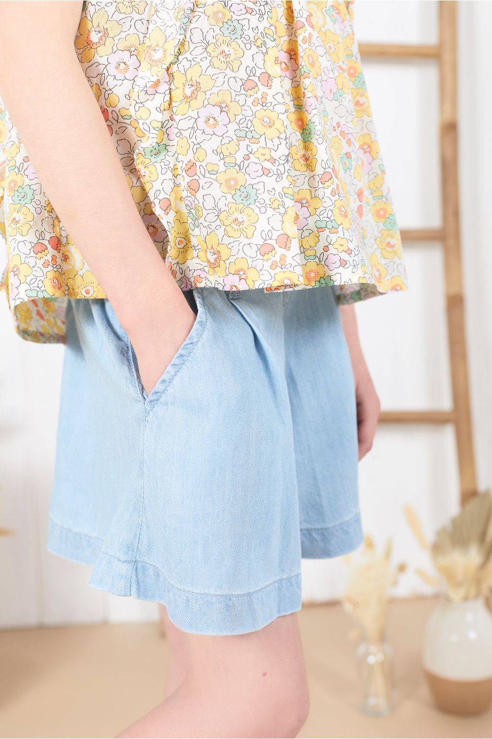 Denim Shorts with Flower Belt
